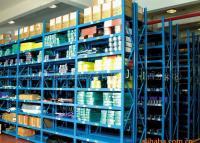 輕型貨架、組合式貨架與重型擱板貨架 倉儲設(shè)備的優(yōu)選方案